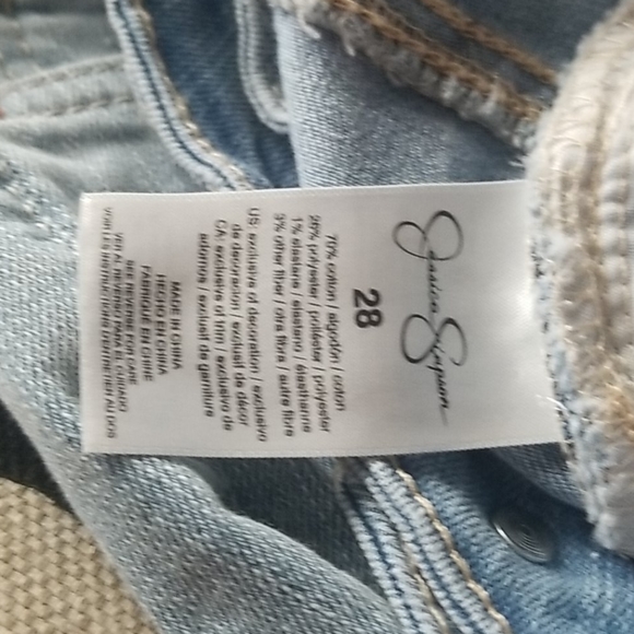 Jessica Simpson Short. - Picture 7 of 7